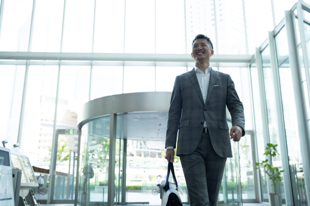 オフィスビルエントランス